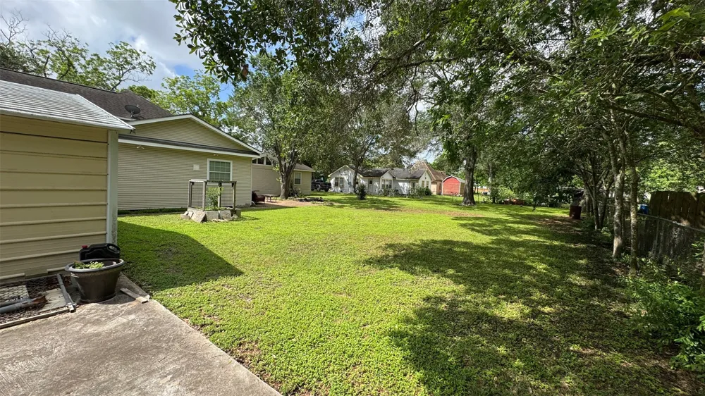 411 E Church Street El Campo, TX 77437