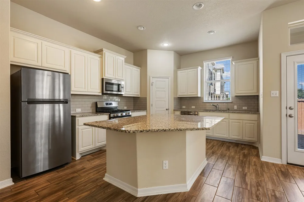 2202 Dillon Pond Lane #B Pflugerville, TX 78660