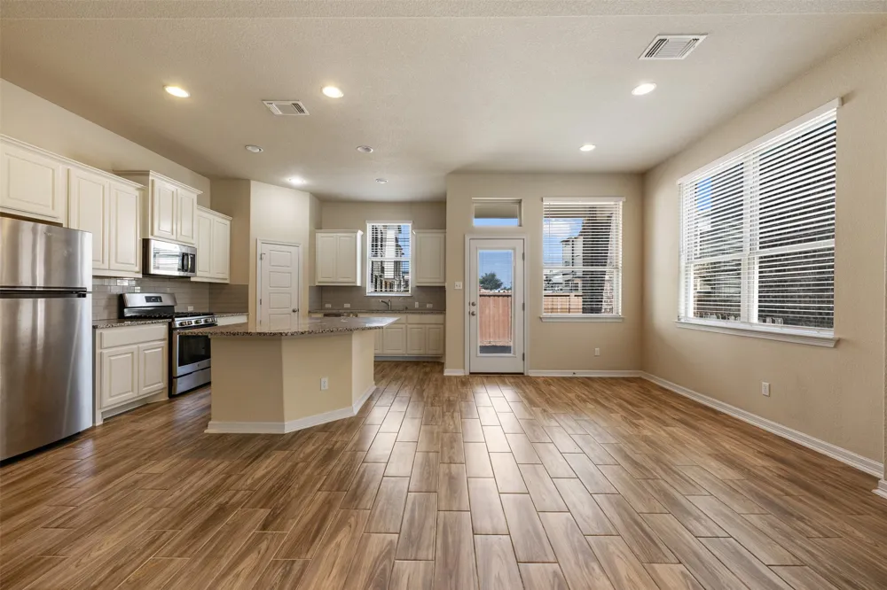 2202 Dillon Pond Lane #B Pflugerville, TX 78660