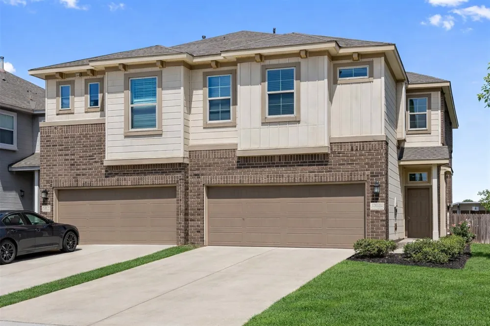 2202 Dillon Pond Lane #B Pflugerville, TX 78660