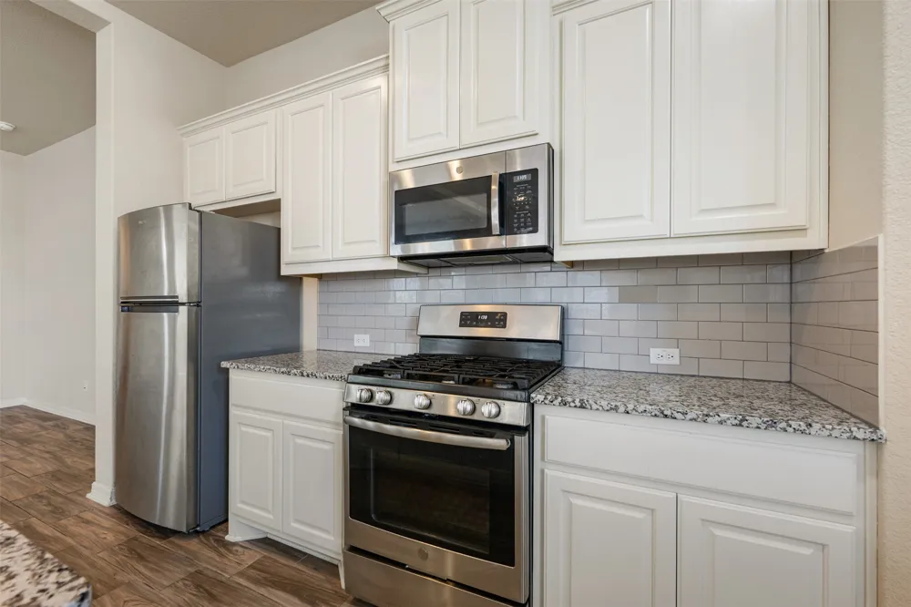 2202 Dillon Pond Lane #B Pflugerville, TX 78660