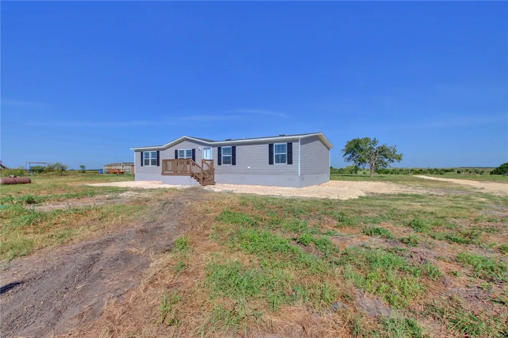 14512 Graef Road Creedmoor, TX 78610