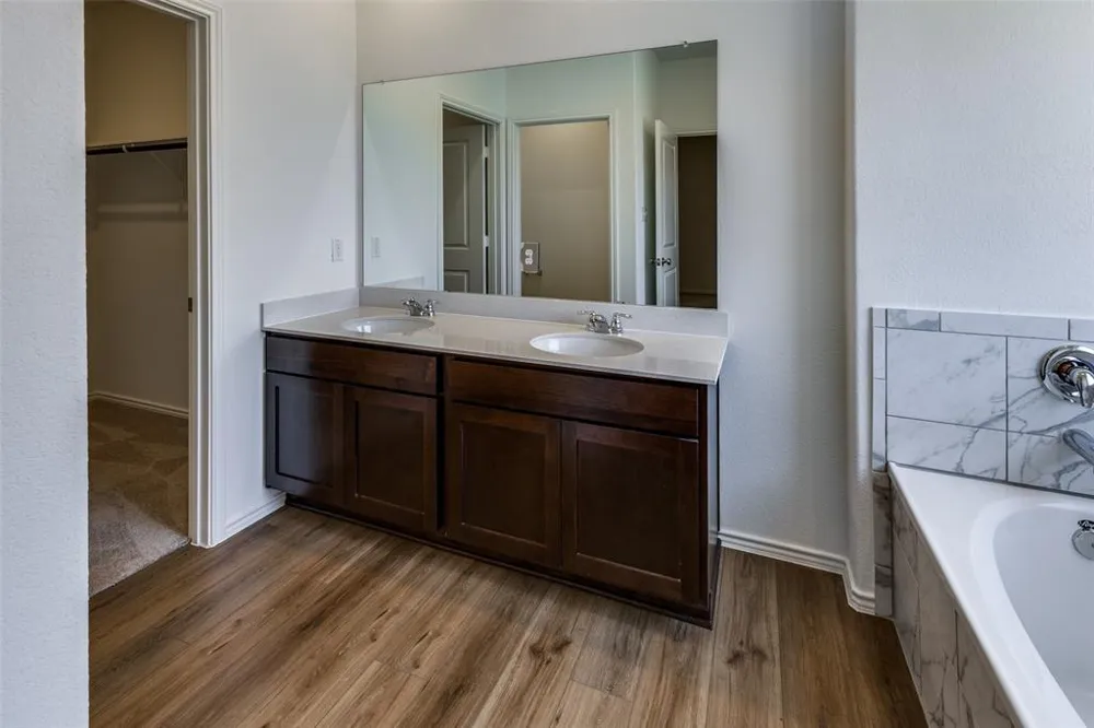 124 Maravillas Bend Bastrop, TX 78602