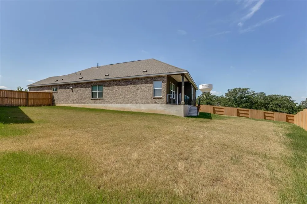 124 Maravillas Bend Bastrop, TX 78602