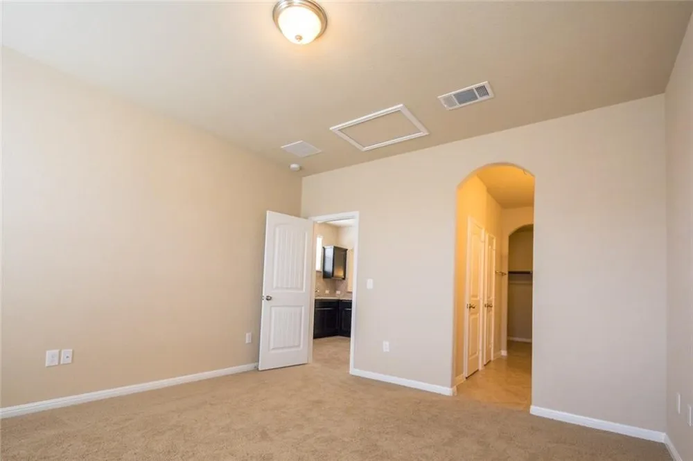 517 Katmai Circle Pflugerville, TX 78660