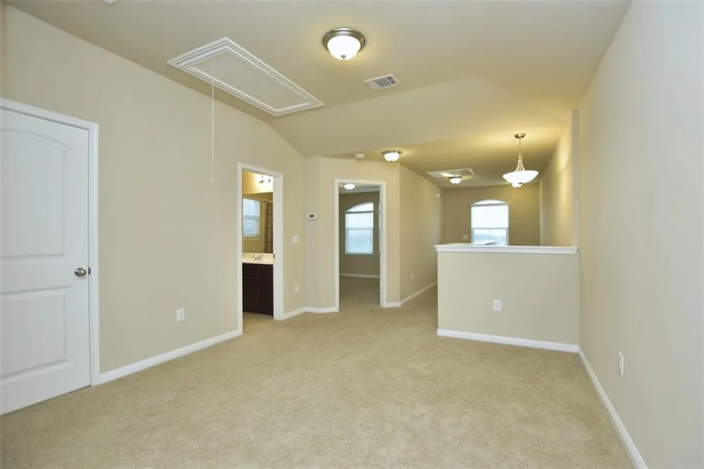 517 Katmai Circle Pflugerville, TX 78660
