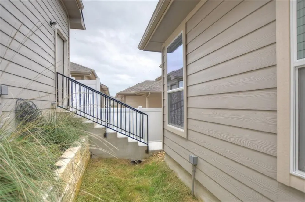 517 Katmai Circle Pflugerville, TX 78660