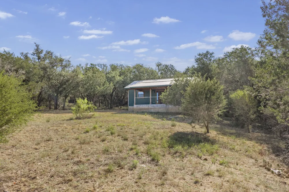 407 Breezing Lane Spicewood, TX 78669