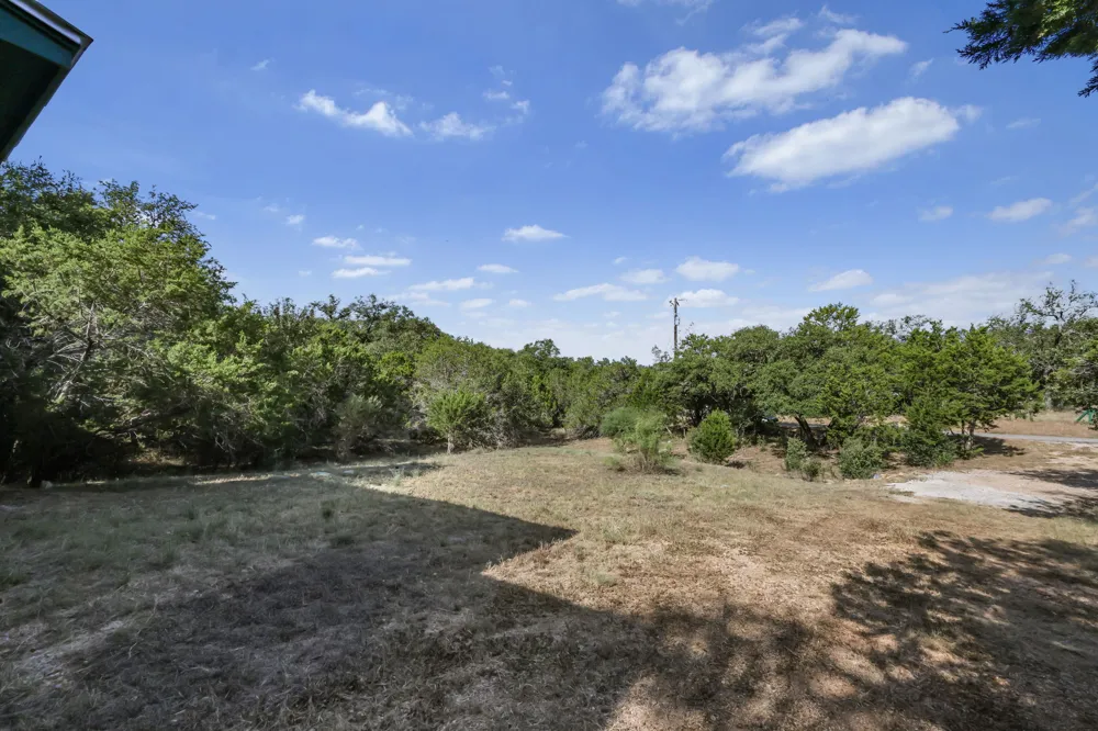 407 Breezing Lane Spicewood, TX 78669