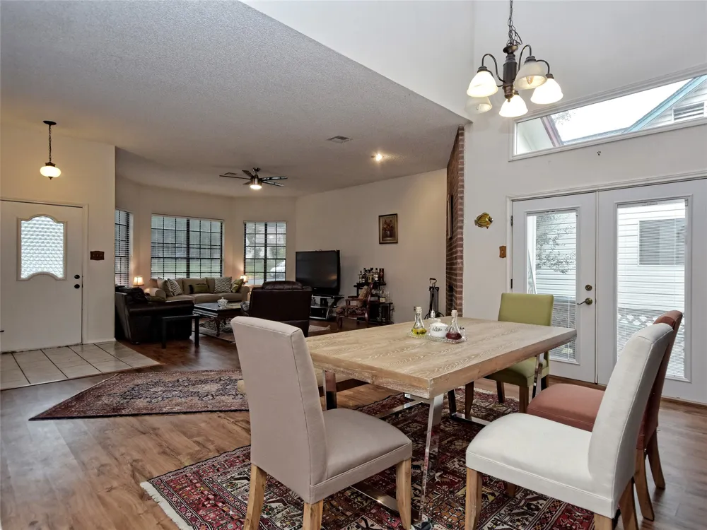 7801 Palacios Drive Austin, TX 78749
