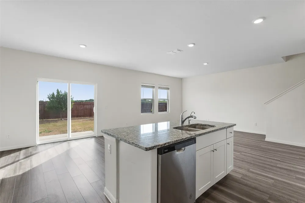 195 Bracken Lane Maxwell, TX 78656