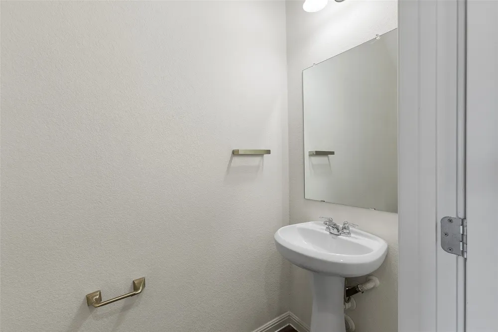 195 Bracken Lane Maxwell, TX 78656