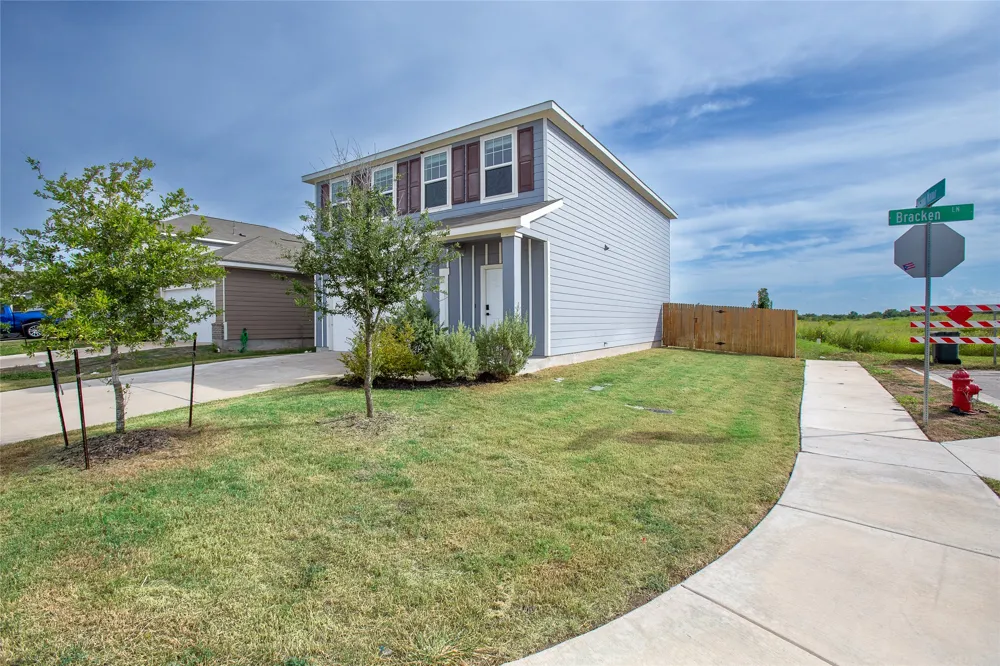195 Bracken Lane Maxwell, TX 78656