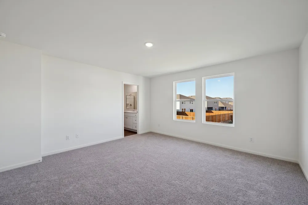 14521 Sage Bloom Lane Elgin, TX 78621