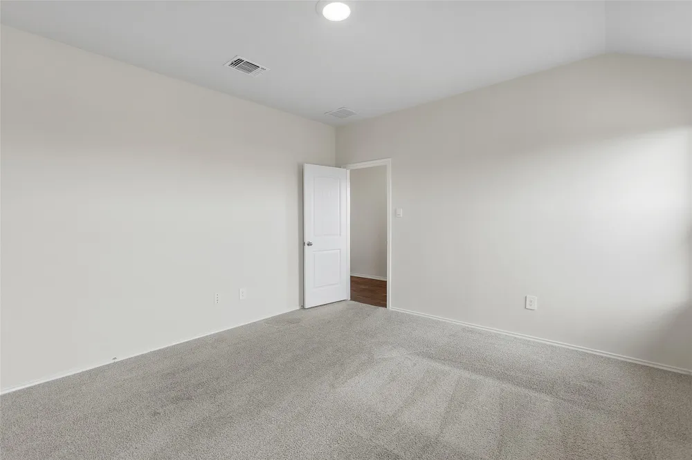 133 Frogmore Loop Uhland, TX 78640