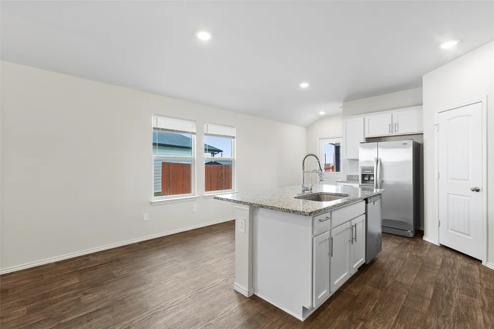 133 Frogmore Loop Uhland, TX 78640
