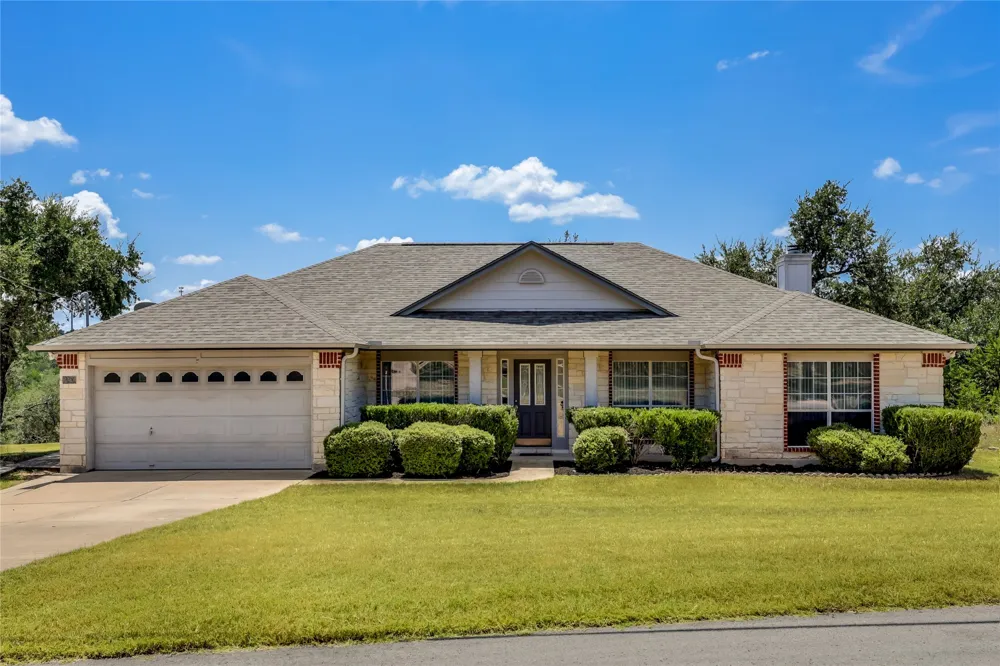 7312 White Oak Drive Lago Vista, TX 78645