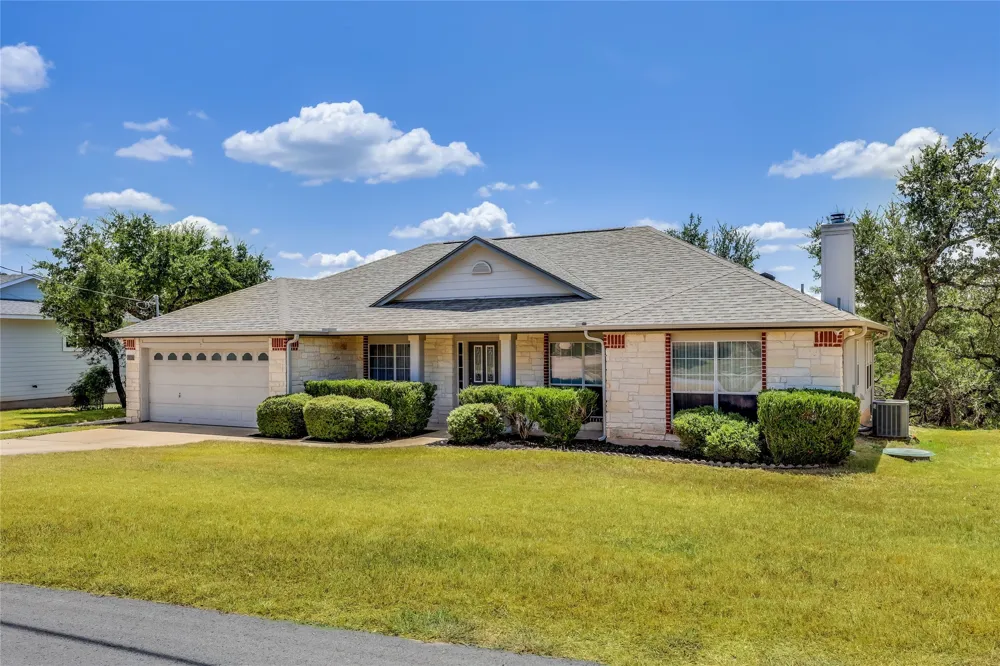 7312 White Oak Drive Lago Vista, TX 78645
