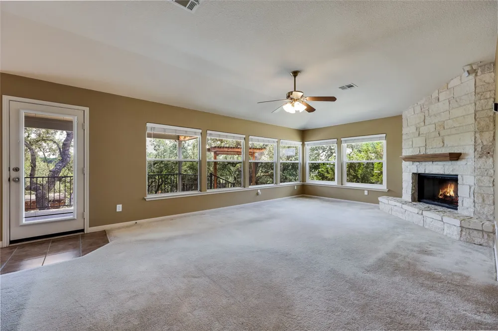 7312 White Oak Drive Lago Vista, TX 78645