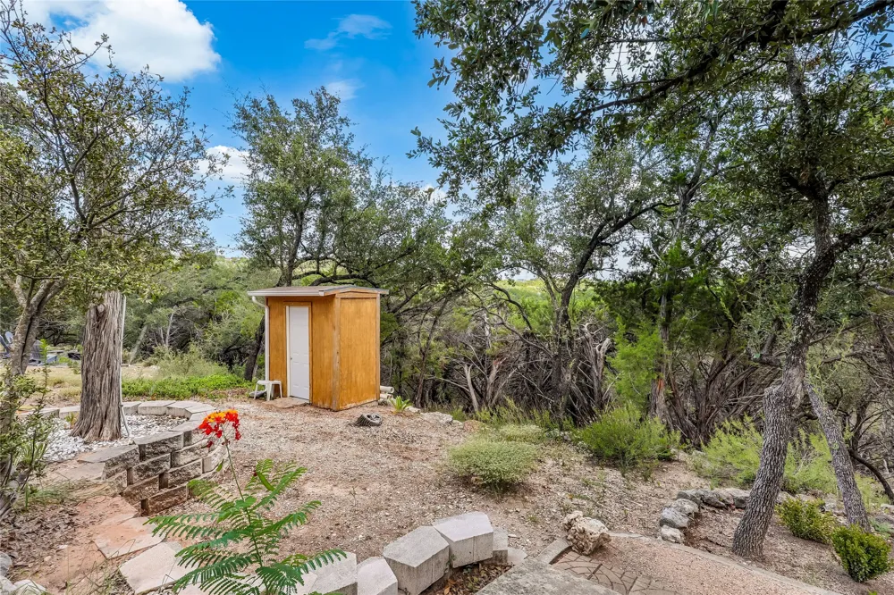 7312 White Oak Drive Lago Vista, TX 78645