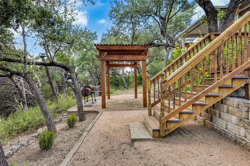 7312 White Oak Drive Lago Vista, TX 78645