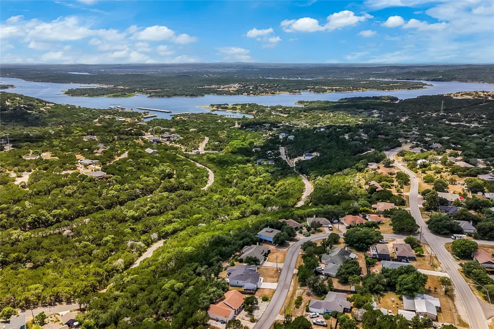 7312 White Oak Drive Lago Vista, TX 78645