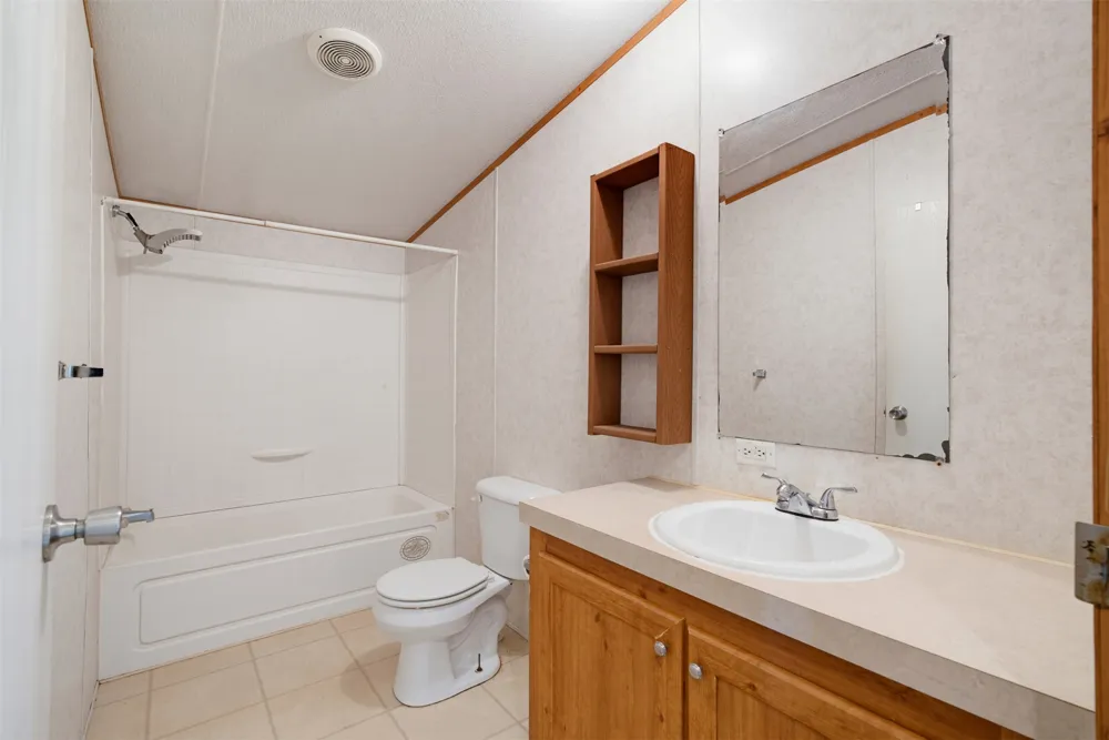 114 Pleasant Grove Loop Elgin, TX 78621