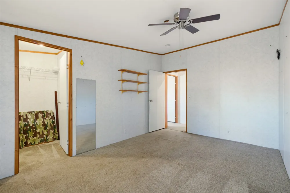 114 Pleasant Grove Loop Elgin, TX 78621