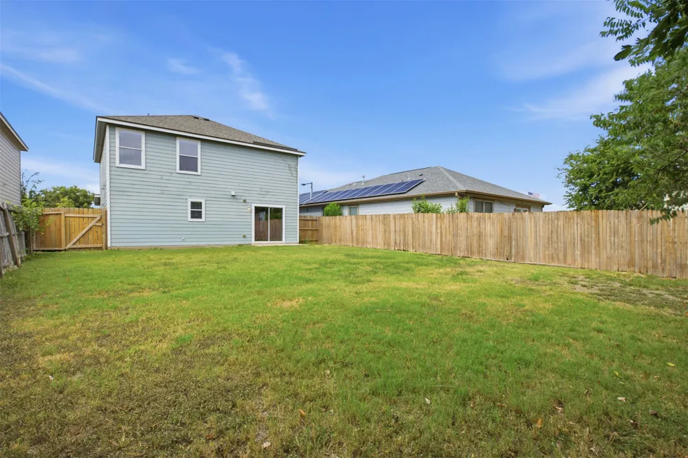 12704 Saint Thomas Drive Del Valle, TX 78617