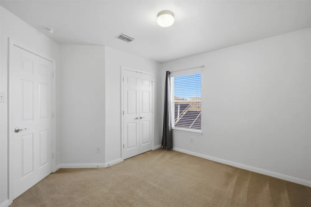 12704 Saint Thomas Drive Del Valle, TX 78617