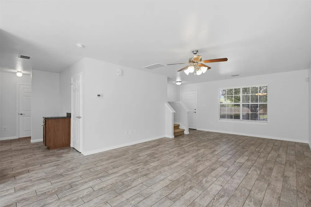 12704 Saint Thomas Drive Del Valle, TX 78617