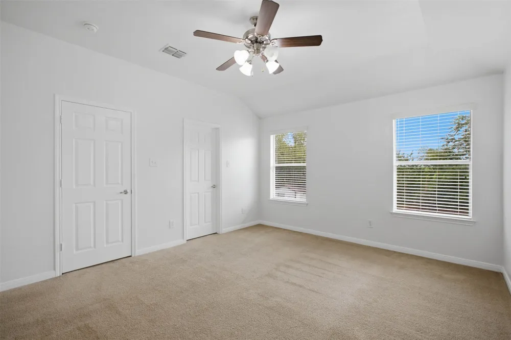 12704 Saint Thomas Drive Del Valle, TX 78617