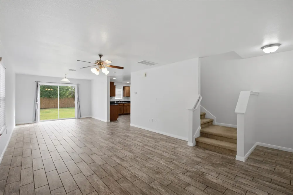 12704 Saint Thomas Drive Del Valle, TX 78617