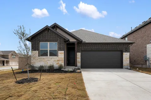 1924 Davee Place