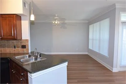 7701 Rialto Boulevard #125 Austin, TX 78735