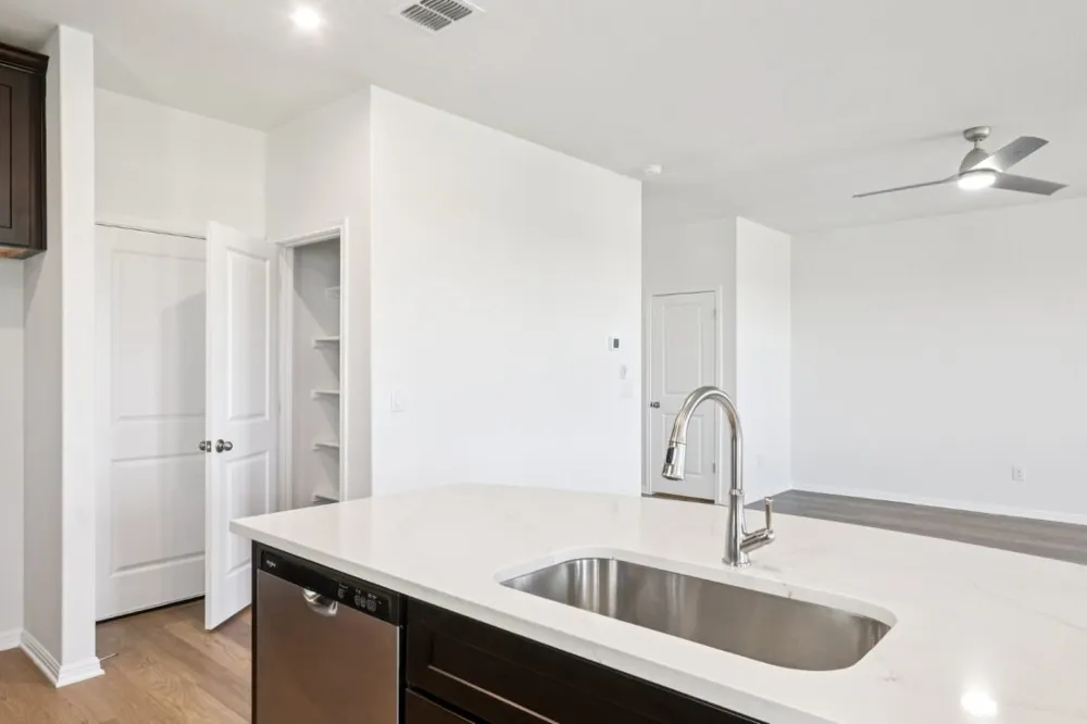 1506 Corsac Way Austin, TX 78758