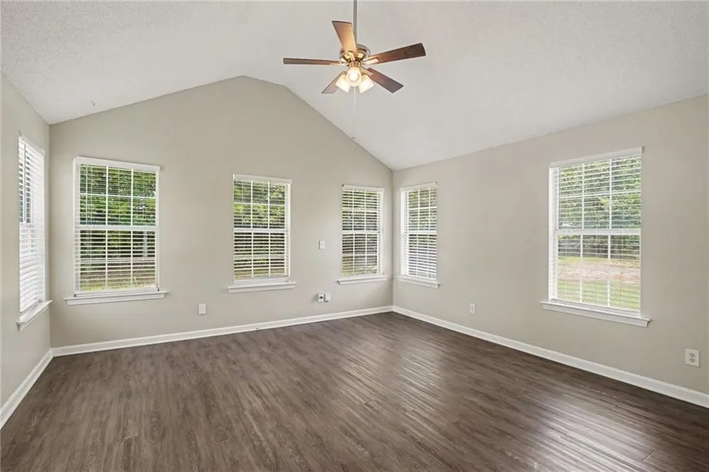 722 Rosewood Circle Jonesboro, GA 30238
