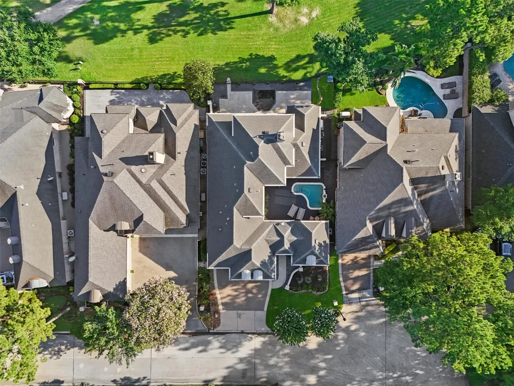 4214 Hidden Links Court Kingwood, TX 77339