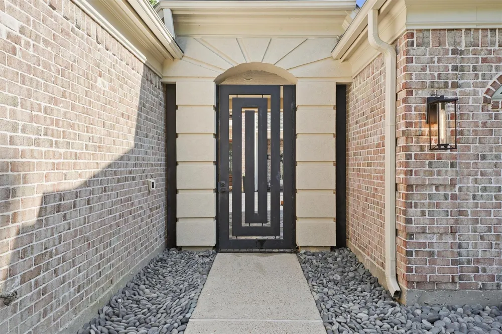 4214 Hidden Links Court Kingwood, TX 77339