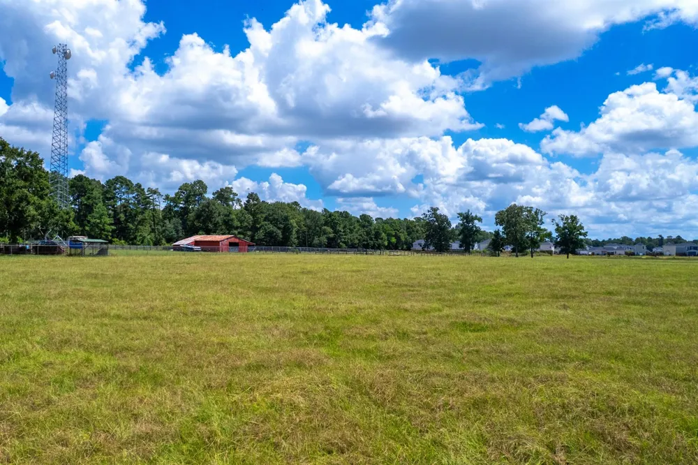 9247 Crockett Martin Road Conroe, TX 77306