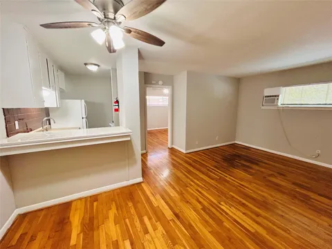8803 Timberside #10