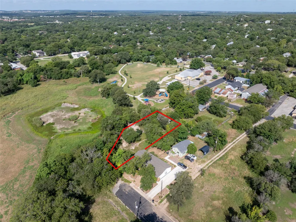 734 Valley Street San Marcos, TX 78666