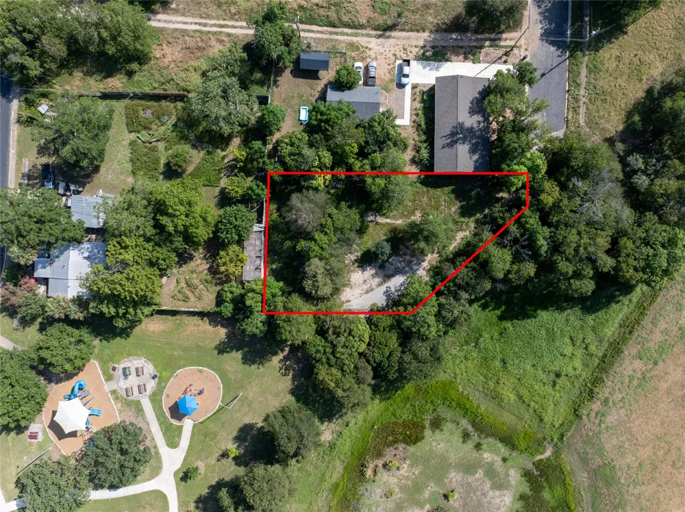 734 Valley Street San Marcos, TX 78666