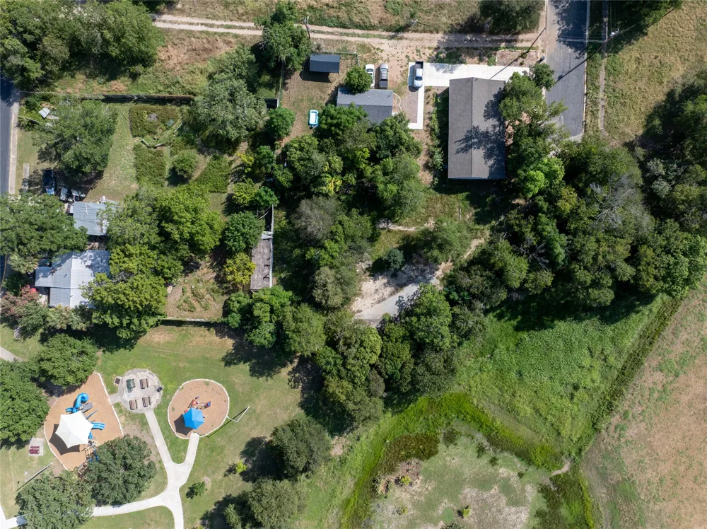 734 Valley Street San Marcos, TX 78666