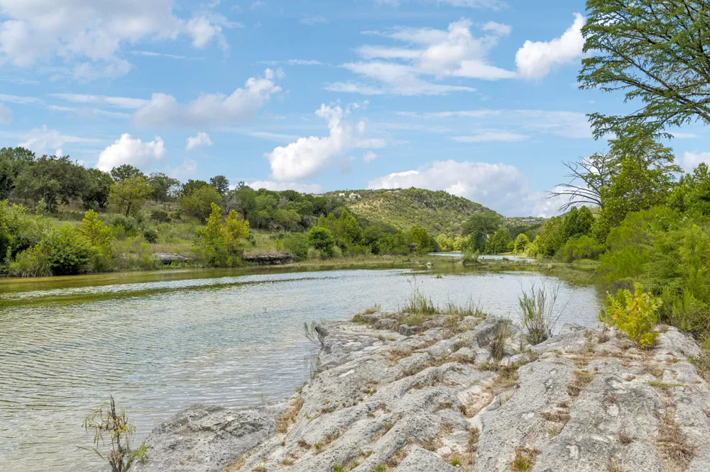 1600 Flite Acres Road Wimberley, TX 78676