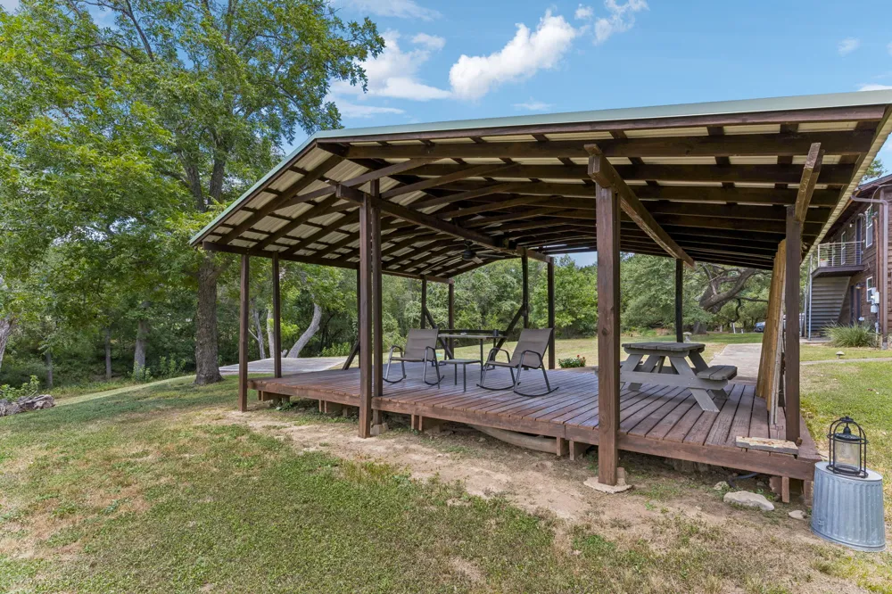 1600 Flite Acres Road Wimberley, TX 78676