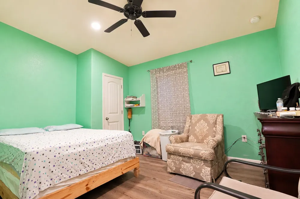 130 Los Arcos Road Elgin, TX 78621
