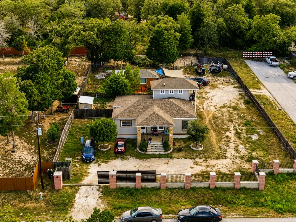 130 Los Arcos Road Elgin, TX 78621