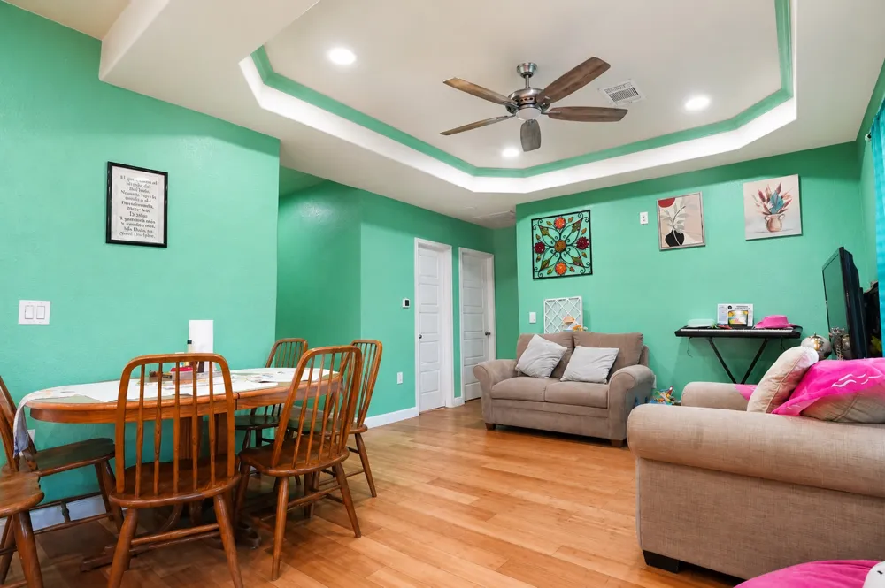 130 Los Arcos Road Elgin, TX 78621
