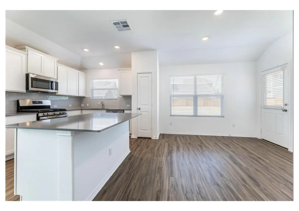 381 Jack Ryan Street Kyle, TX 78640